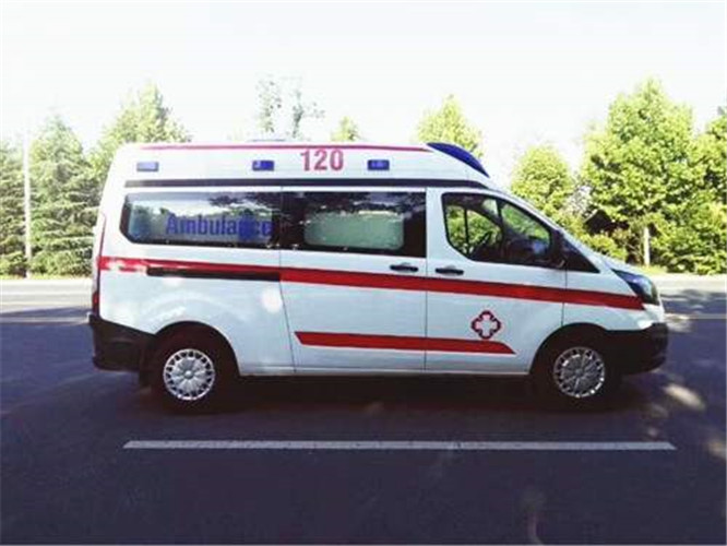 东成镇救护车出租服务案例6