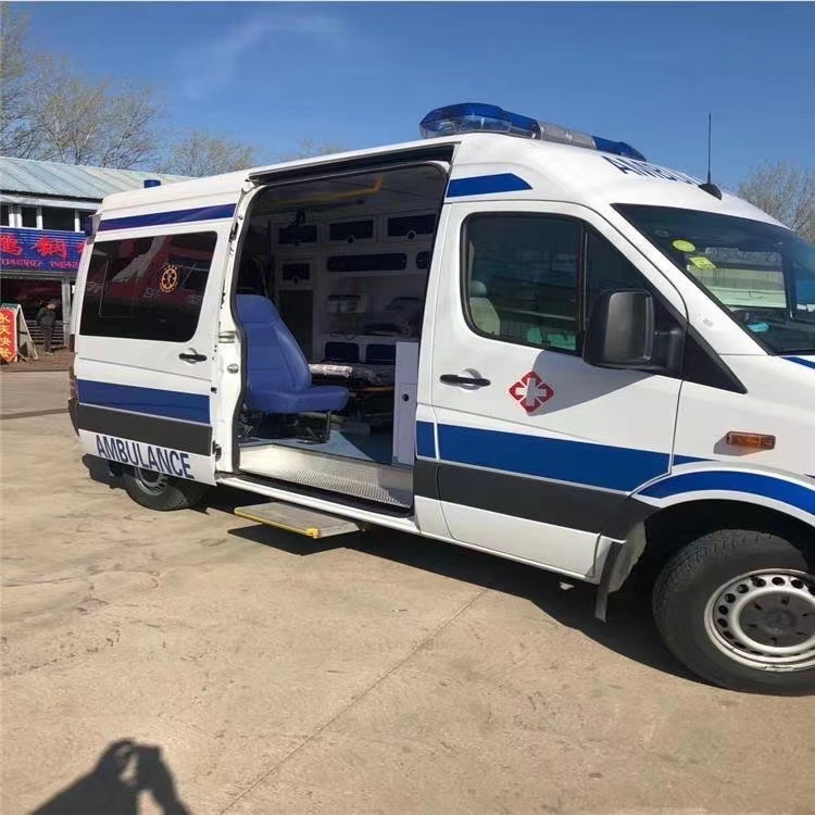 东成镇私人长途救护车出租转院回家